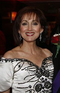 Robin Strasser - Performers & Entertainers born May 7th, 1945